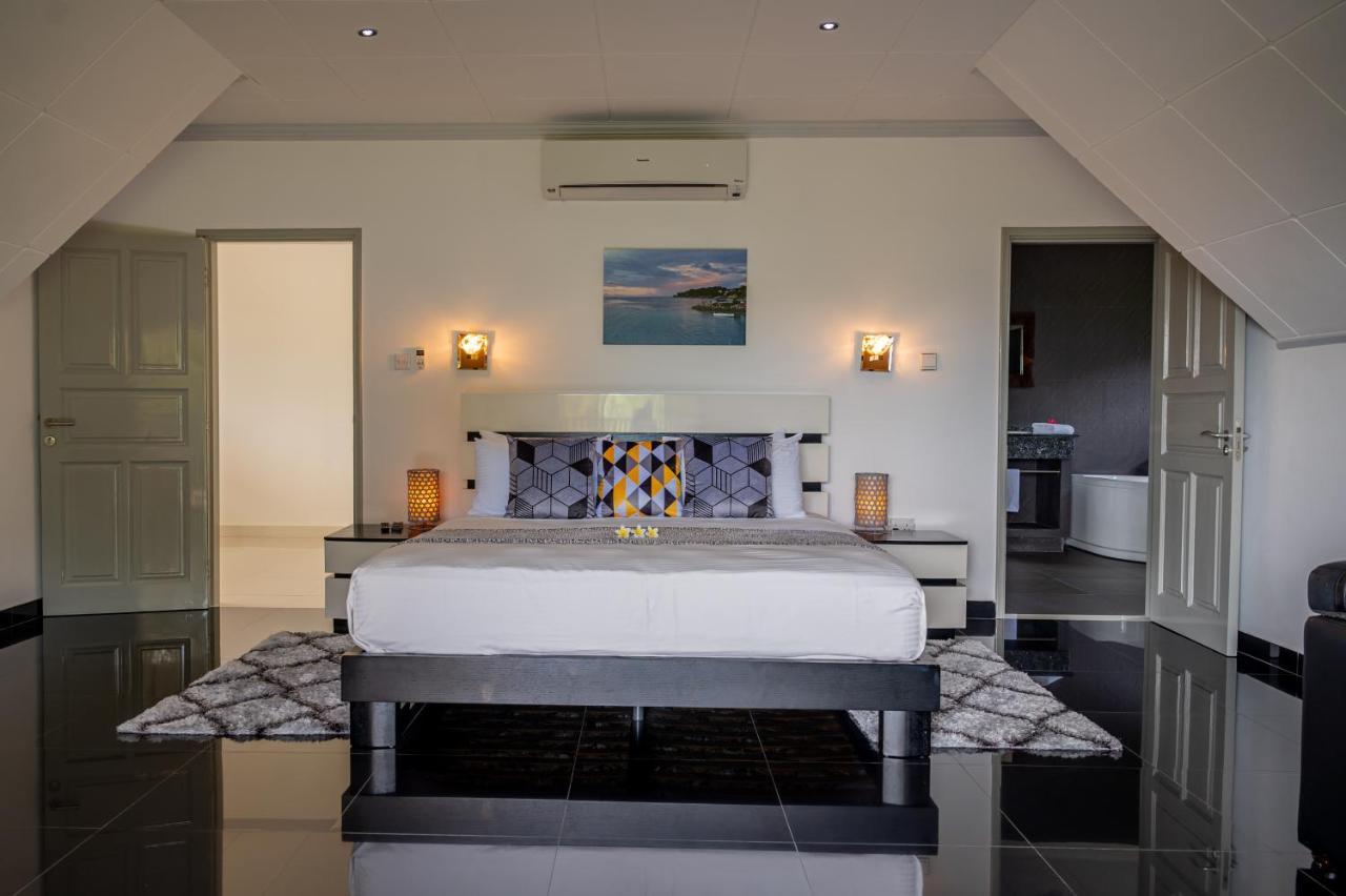 Tranquility Villas Baie Sainte Anne Dış mekan fotoğraf