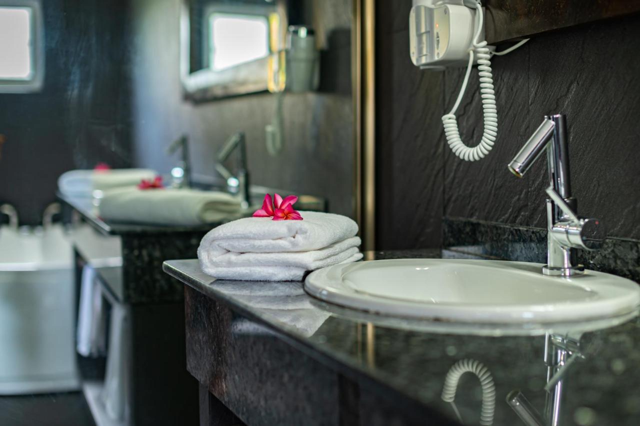 Tranquility Villas Baie Sainte Anne Dış mekan fotoğraf
